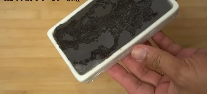 Once cool, remove from the mold (if used) and cut into pieces as desired. Alternatively, leave the cocoa in a flat container for easier cutting after cooling.