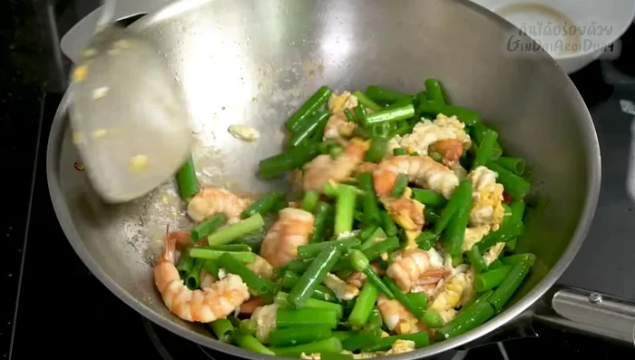 Taste and adjust seasoning as needed. Turn off the heat.