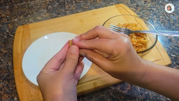 Shape the filling into small balls.