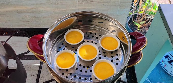 Steam for 7 minutes, then add high heat and steam for another 7 minutes.