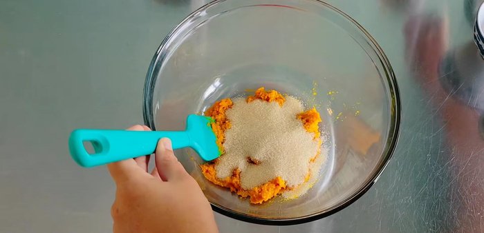 In a bowl, combine the pumpkin flesh, sugar, and 1 cup of coconut milk. Stir until sugar dissolves.