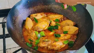 Spicy & Savory Chicken Wings: Easy Thai Recipe