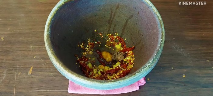 Add pounded fish sauce.
