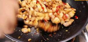 Fragrant Stir-fried Sesbania with Pork Belly - A Delicious Thai Recipe