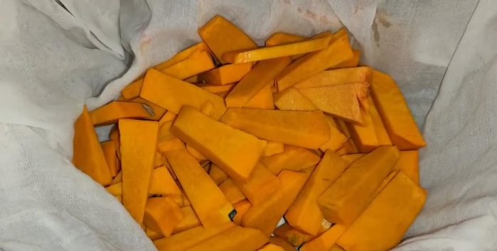 Steam the pumpkin until cooked (about 20 minutes).