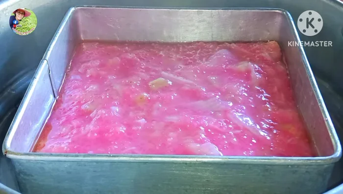 Let the cake cool completely.