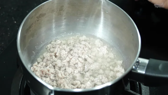 Cool the pork: Turn off the heat and let the pork cool.
