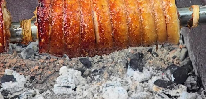 Grill the pork belly over medium heat, using bamboo or sugarcane stalks if needed.