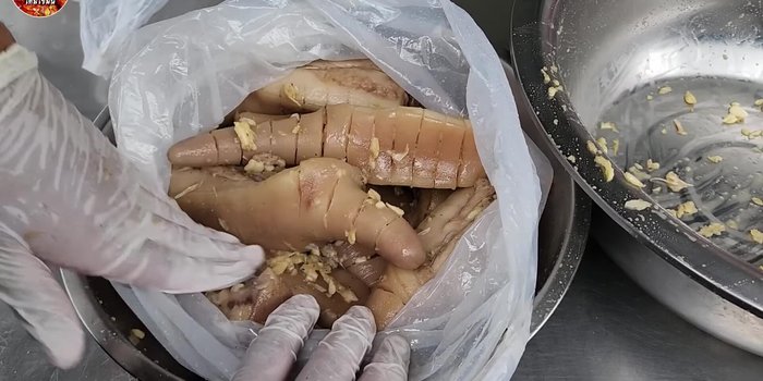 Marinate the pig tails overnight or for at least 3-4 hours. (162.3)