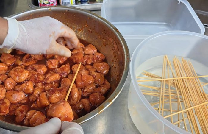 Soak skewers in water for 2-3 hours before use.