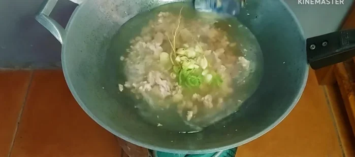 Bring to a boil. (267.24)