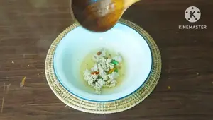 Spicy Boiled Minced Pork with Plums: A Quick & Easy Thai Recipe