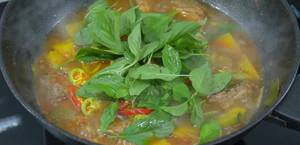 Fragrant Pumpkin Curry with Pork Ribs: Easy Thai Recipe