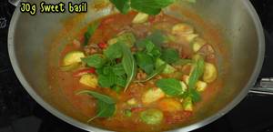 Authentic Thai Pork & Eggplant Curry: Homemade Coconut Milk Recipe