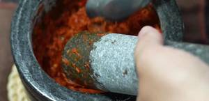 Spicy Red Curry Paste Recipe: Homemade &amp; Long-Lasting