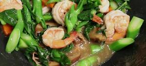 Crispy Stir-fried Kale with Fresh Shrimp (Hong Kong Style)