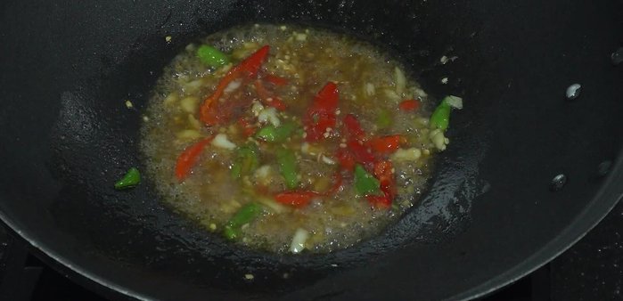 Add New Zealand mussels (pre-boiled).