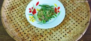 Savory Chinese Kale & Mackerel Soup: Simple Thai Recipe
