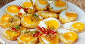 Easy Delicious Chili Sauce Fried Eggs Recipe