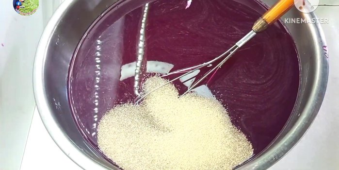 Add yeast and mix well.