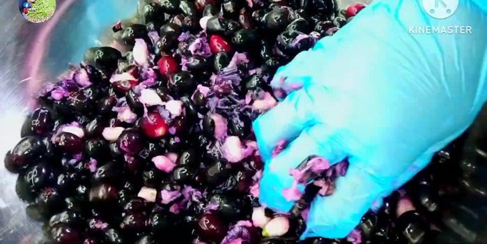 Crush the figs until the flesh is broken up, but not grainy.