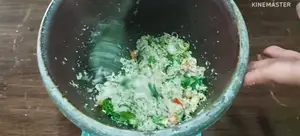 Delicious Mackerel Salad (Pla Tu Laab): A Step-by-Step Recipe
