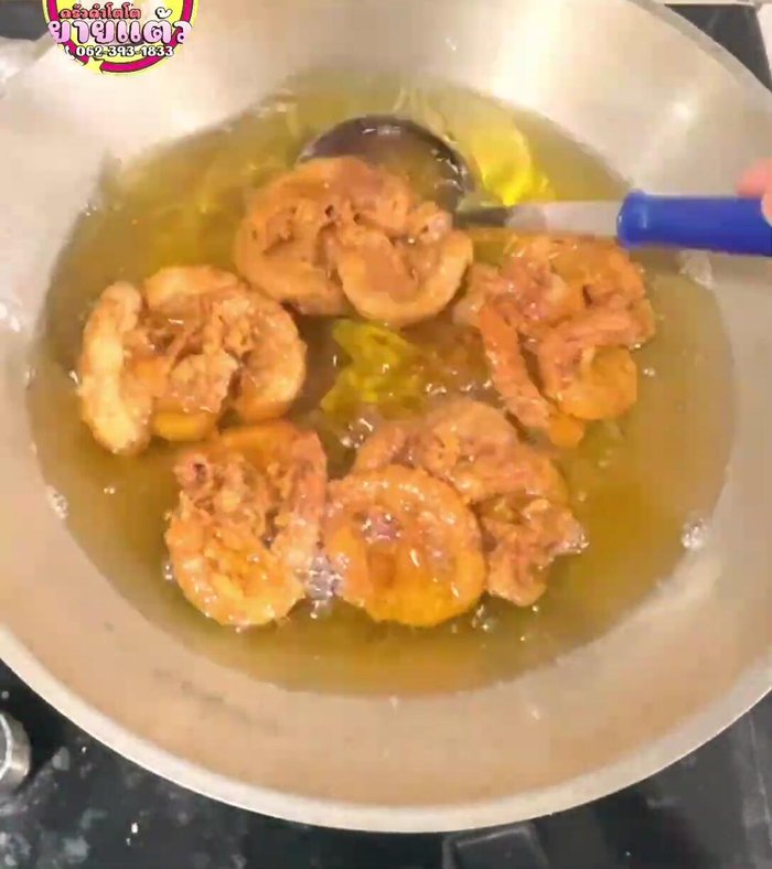 Increase heat to high for the last 2-3 minutes until crispy and golden brown.