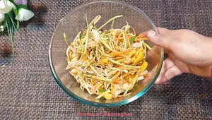 Thai Tropical Salad: A Refreshing & Weight-Loss Friendly Recipe