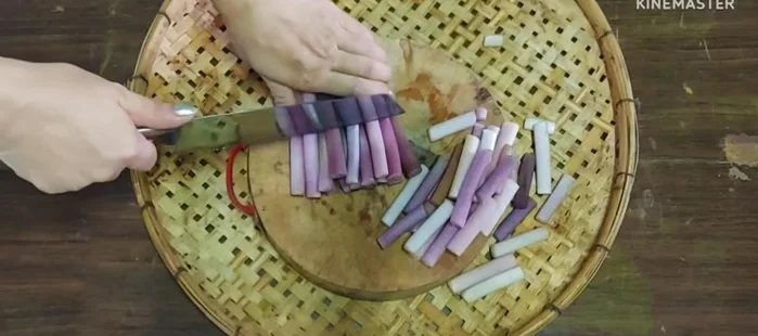 Prepare lotus stems: Cut into bite-sized pieces.