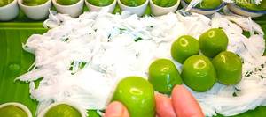 Soft Pandan Leaf Steamed Buns (Khanom Pia Pun) Recipe