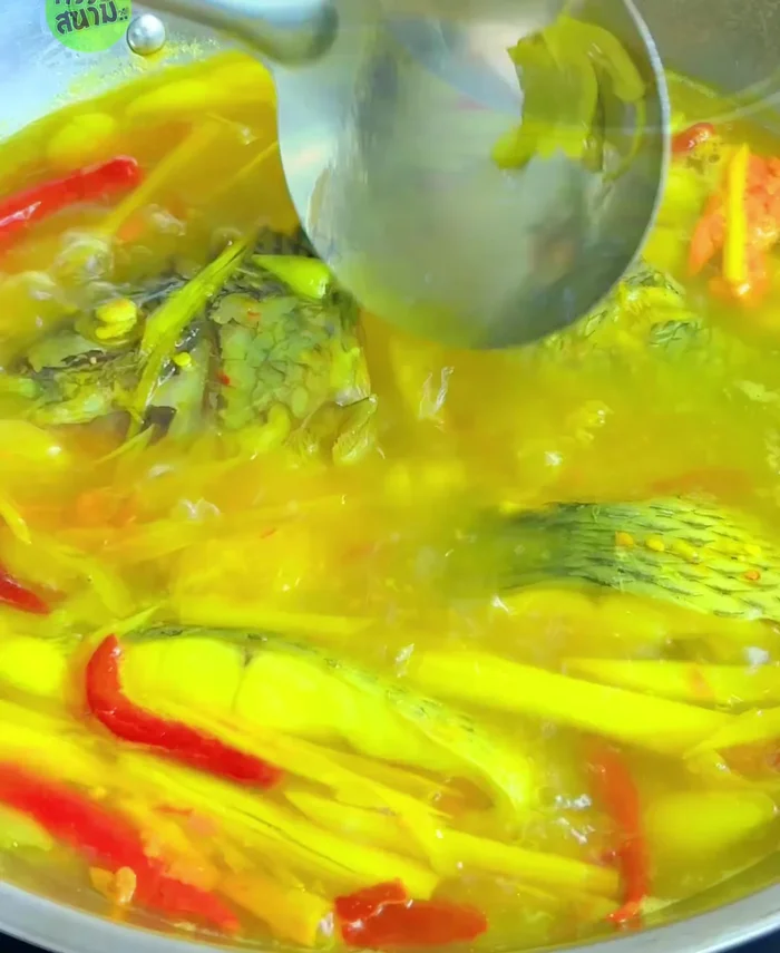Add 3 tablespoons of fish sauce and mix gently.