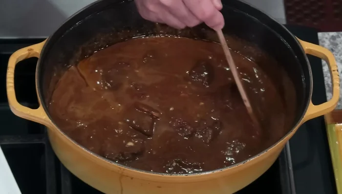 Cook for another 10-15 minutes until potatoes are tender. Remove galangal before serving.