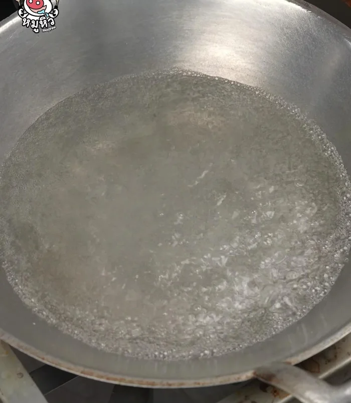 Cut the kale into pieces and boil until cooked. Drain.